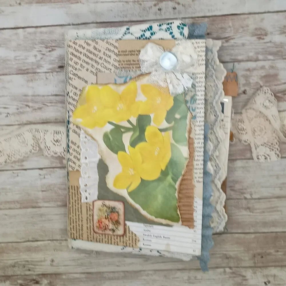 Turquoise Embellished Junk Journal: Flowers, Birds, Butterflies (Seize the Day)